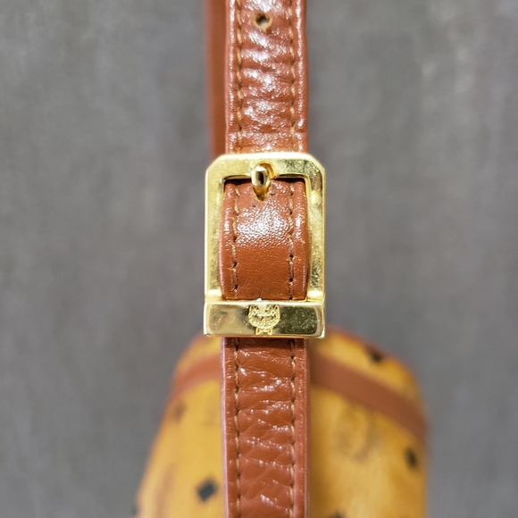 3️⃣0️⃣0️⃣Auth MCM Papillon made in Germany - Picture 12 of 16